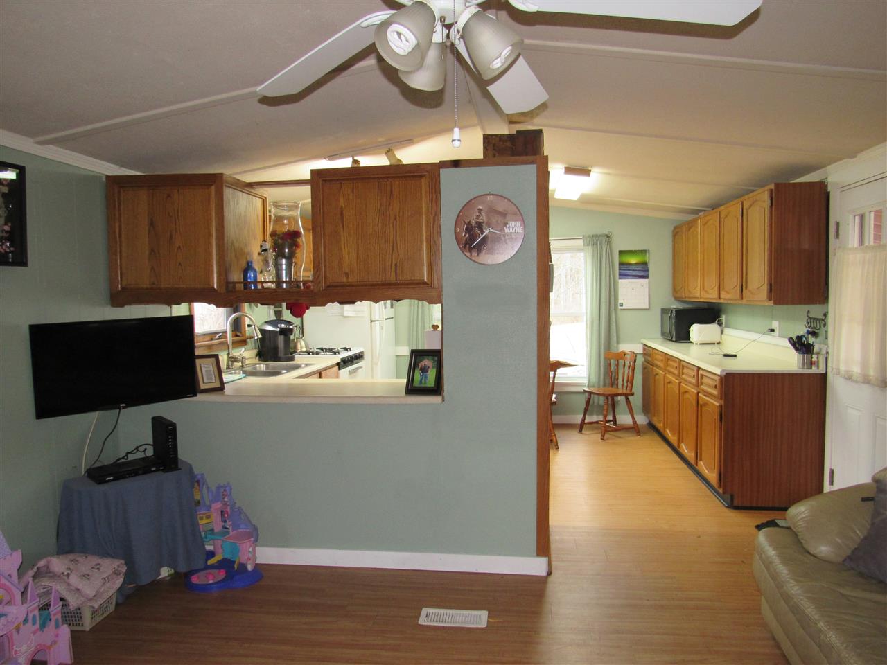 116 Mead Street West Rutland, VT 05777 - Photo 5 of 13