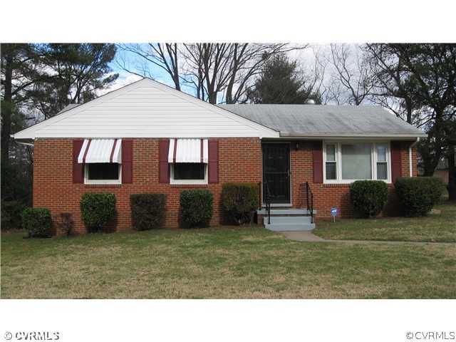 300 Hummingbird Road Richmond, VA 23227 - Photo 1 of 10 Exterior Front