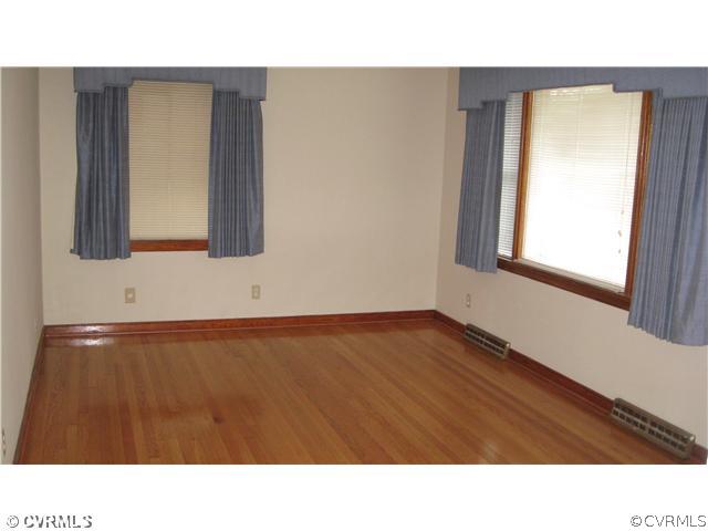 300 Hummingbird Road Richmond, VA 23227 - Photo 2 of 10 Living Room - FORMAL AREA ... CUSTOM WINDOW TREATM