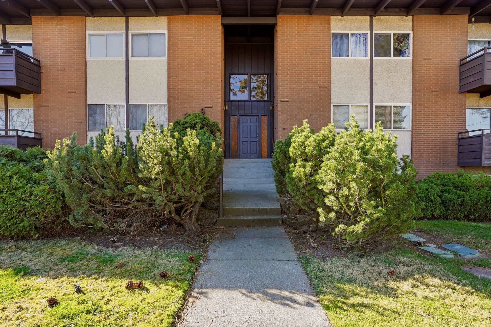 108 East Rowan Avenue, Unit 12 Spokane, WA 99207 - Photo 2 of 32