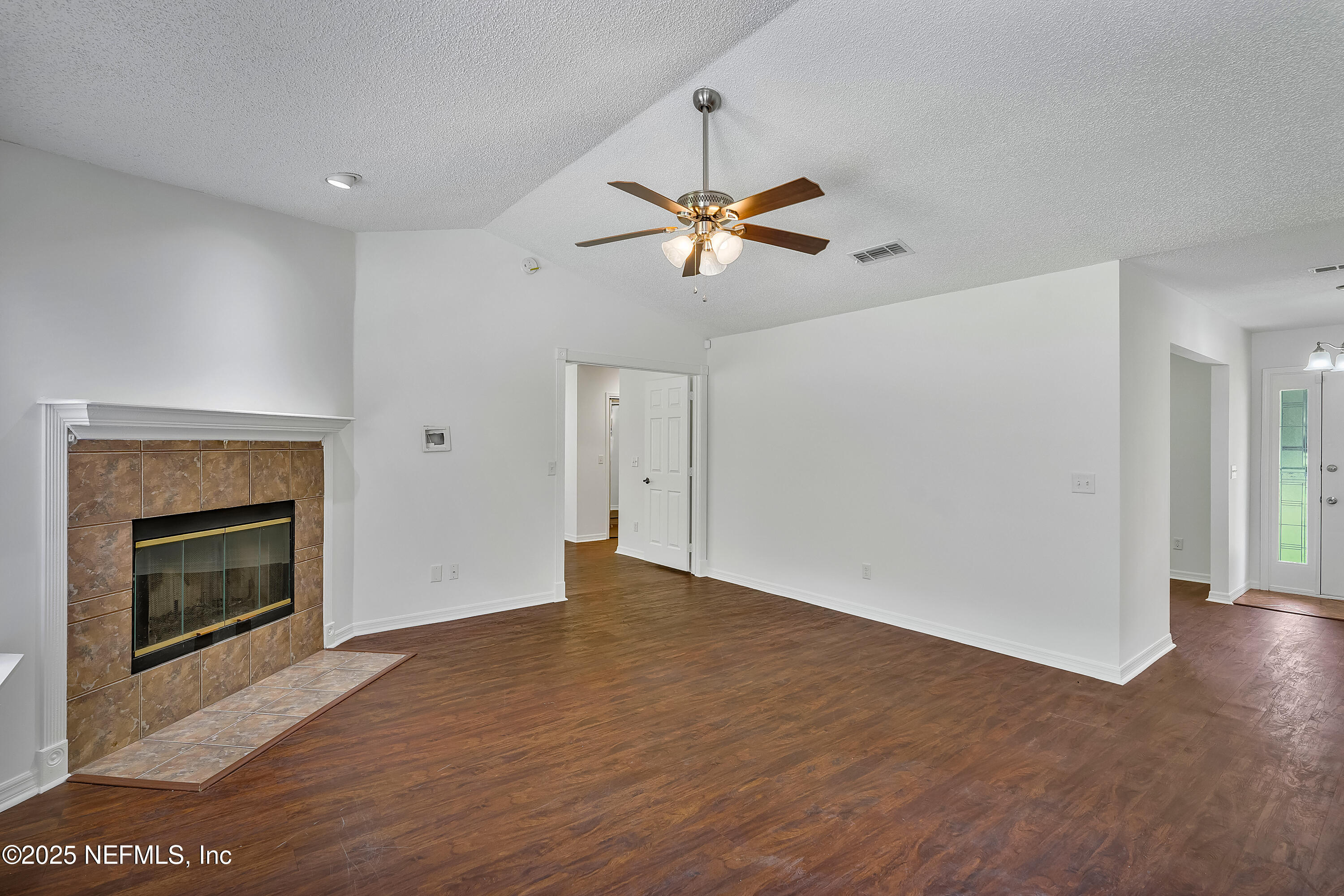10672 Wingate Road Jacksonville, FL 32218 - Photo 13 of 27 10672 Wingate_jacksonville-19