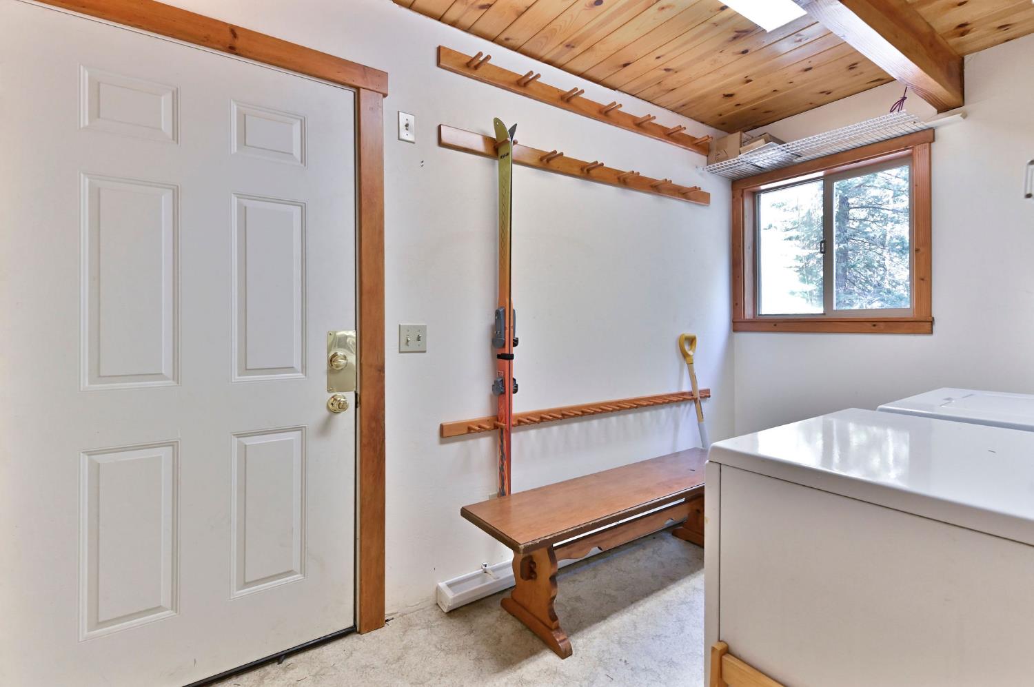 127 Summit Level Road Arnold, CA 95223 - Photo 29 of 61