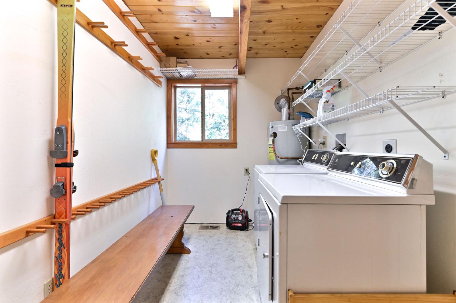 127 Summit Level Road Arnold, CA 95223 - Photo 30 of 61