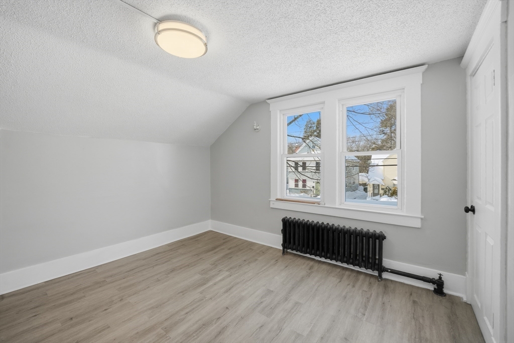 87 Fenwick Street Springfield, MA 01109 - Photo 19 of 28 Gallery Image 19