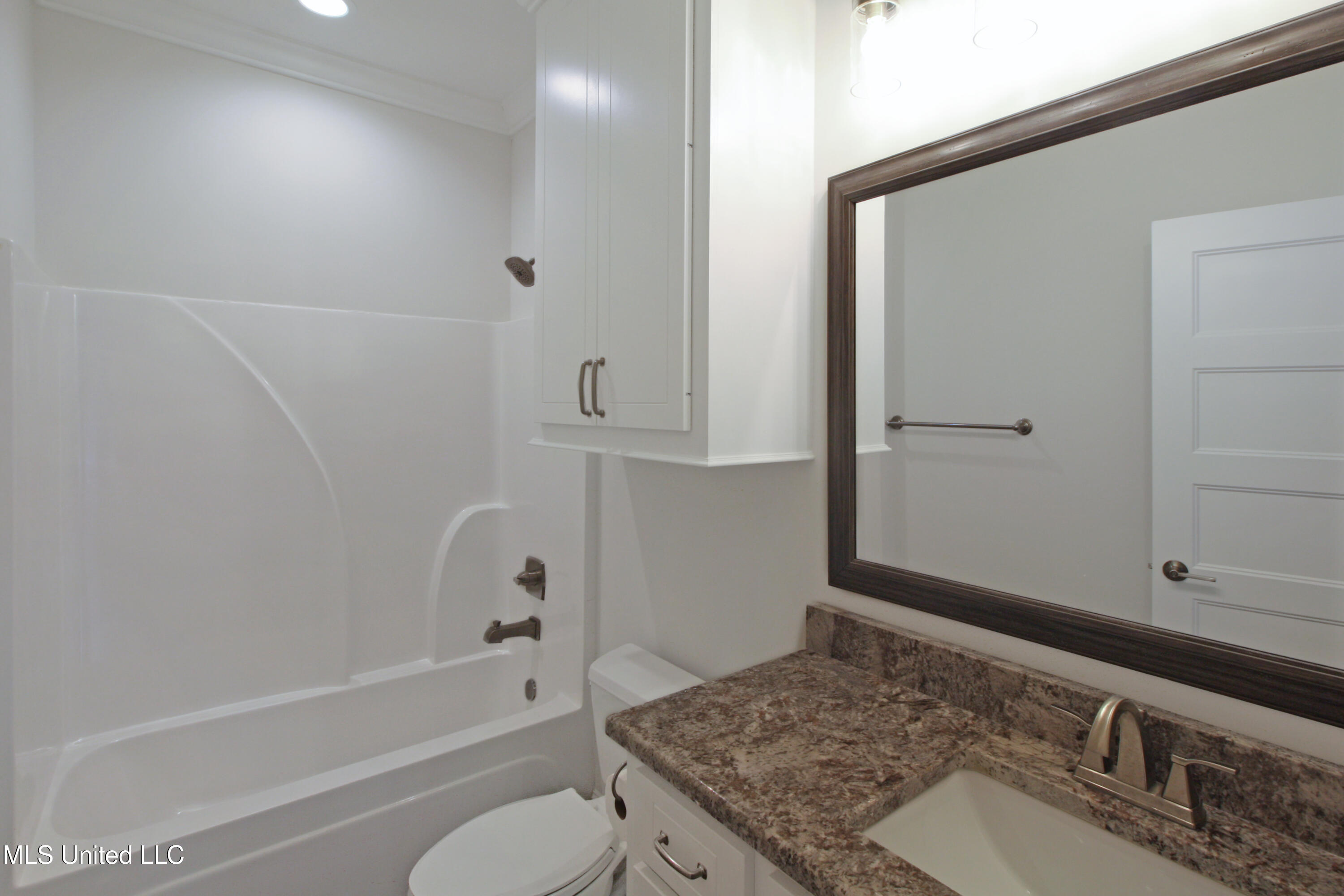 1172 Greenfield Circle Brandon, MS 39042 - Photo 17 of 22 IMG_9886