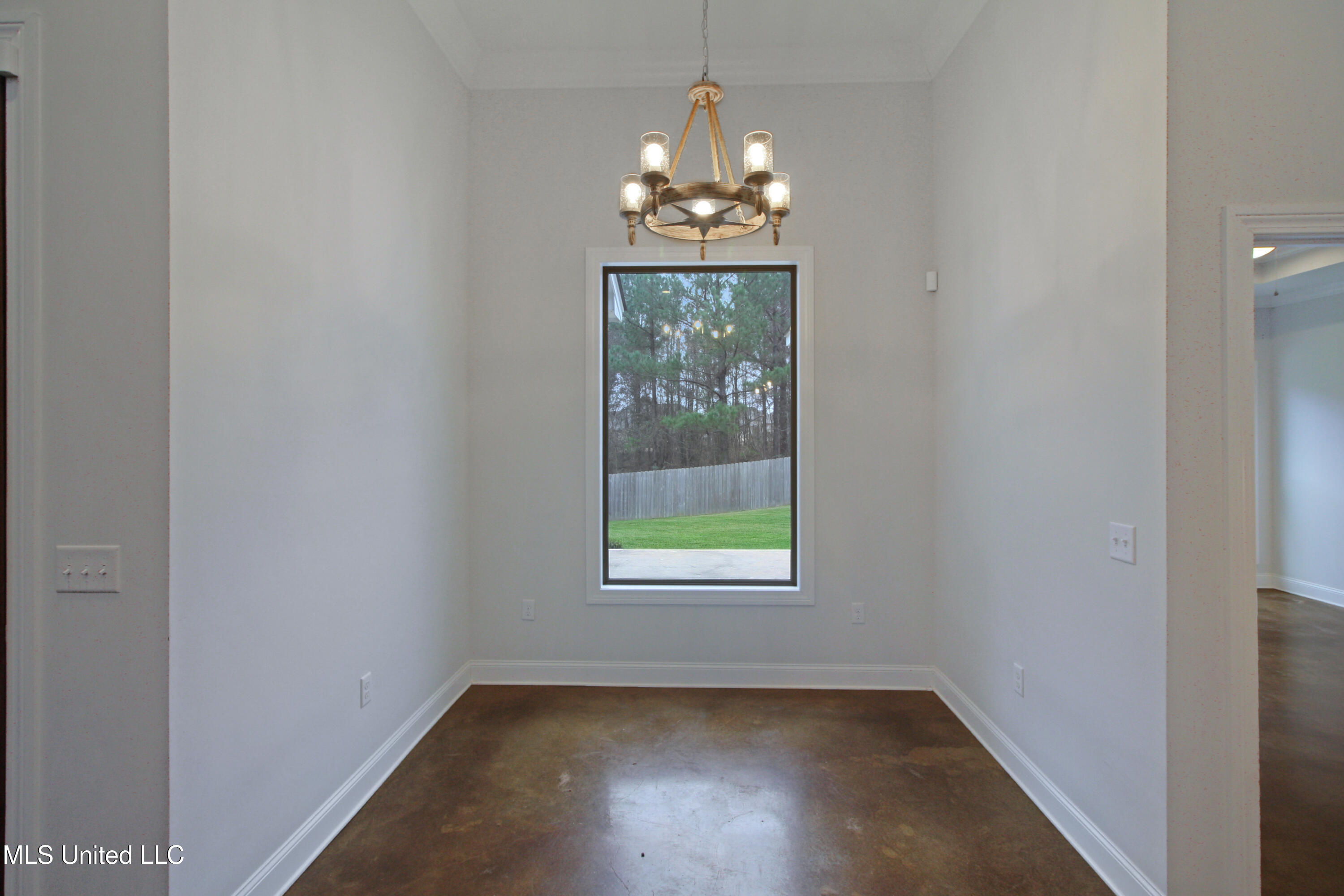 1172 Greenfield Circle Brandon, MS 39042 - Photo 8 of 22 IMG_9864