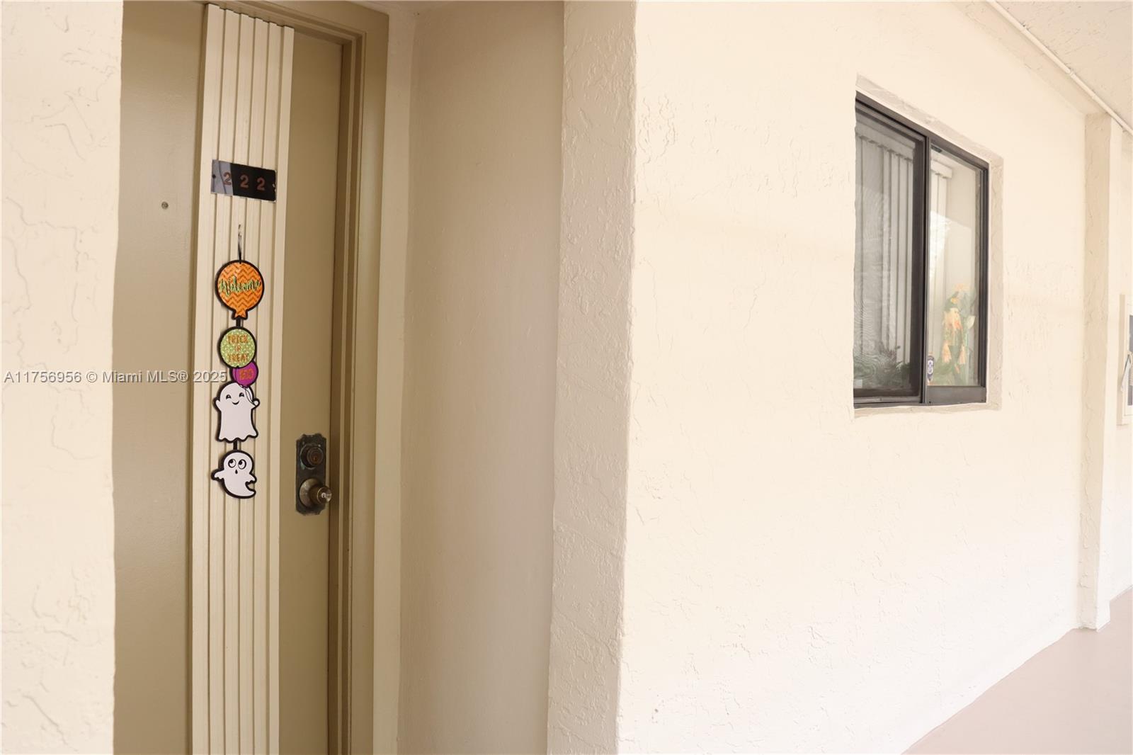8025 Southwest 107th Avenue, Unit 222 Miami, FL 33173 - Photo 3 of 27 a door with a sink