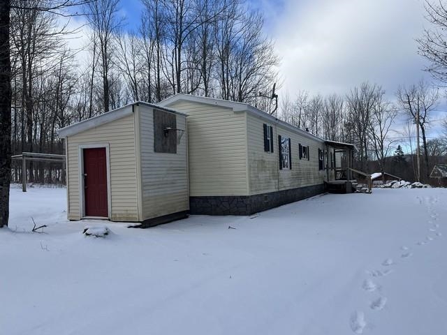 339 Hinman Road Glover, VT 05839 - Photo 3 of 20