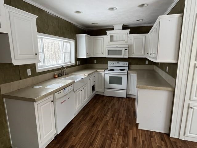 339 Hinman Road Glover, VT 05839 - Photo 5 of 20