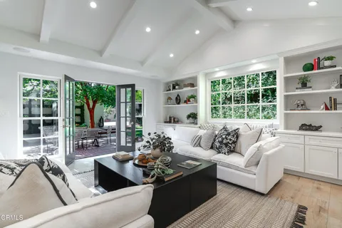 $2,998,000 | 2051 Mendocino Lane, Altadena, CA 91001