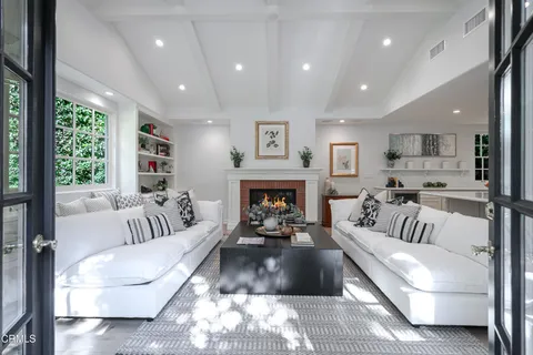 $2,998,000 | 2051 Mendocino Lane, Altadena, CA 91001