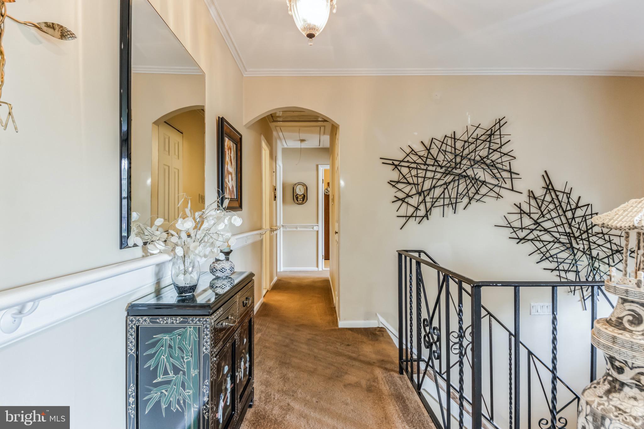 4200 Thistlewood Road Hatboro, PA 19040 - Photo 12 of 30 Hallway