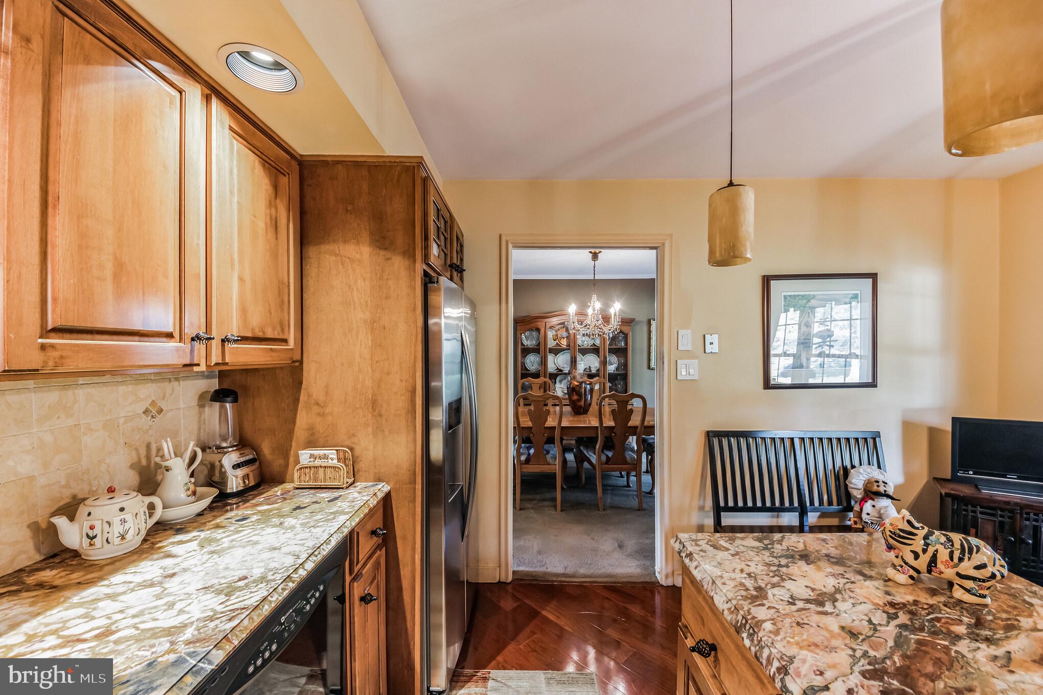 4200 Thistlewood Road Hatboro, PA 19040 - Photo 9 of 30 Kitchen