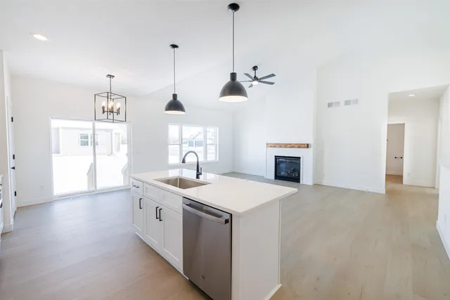 $384,900 | 1833 East Kyle, Beloit, WI 53511