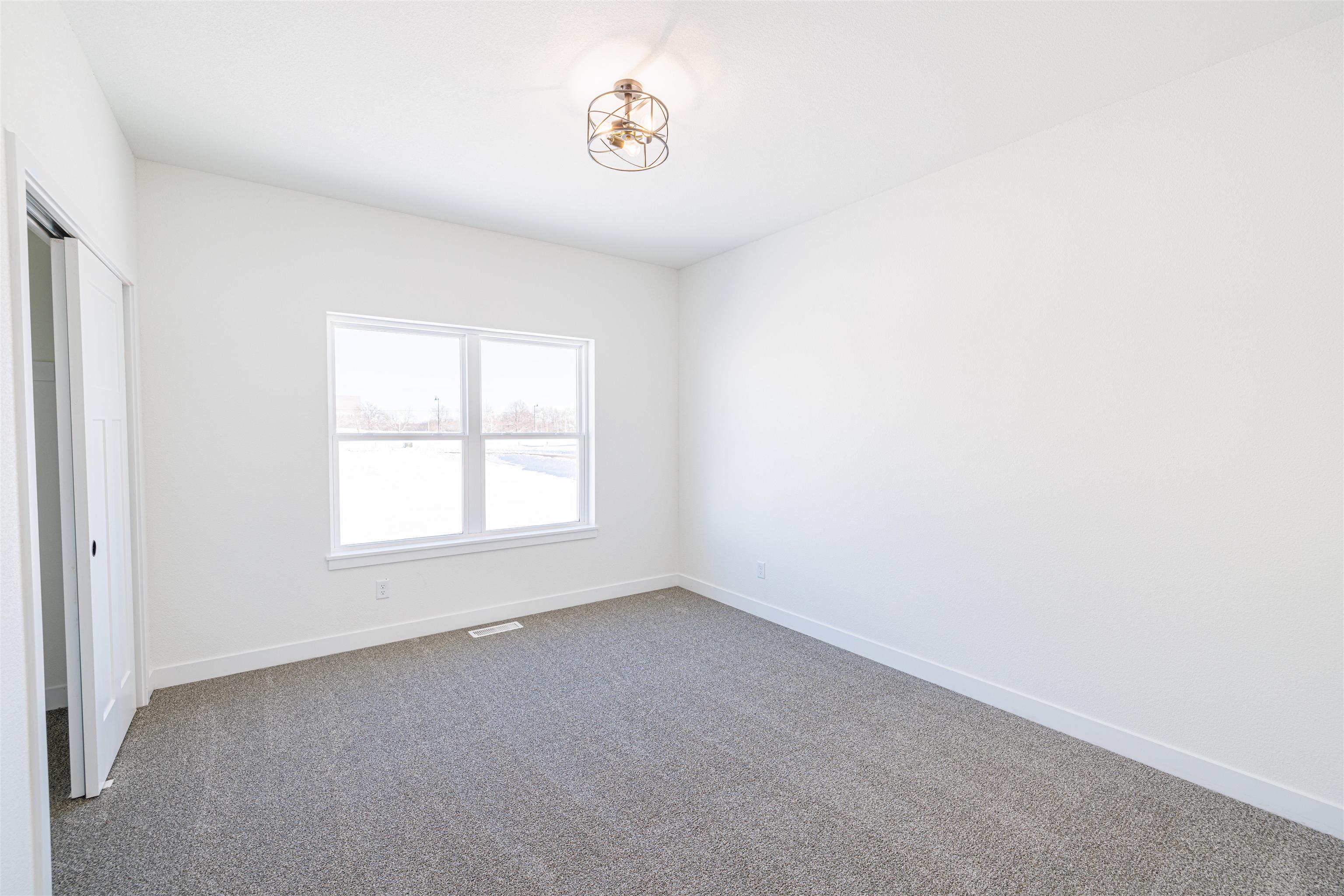 1833 East Kyle Beloit, WI 53511 - Photo 24 of 31