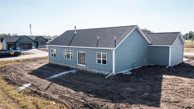 $384,900 | 1833 East Kyle, Beloit, WI 53511