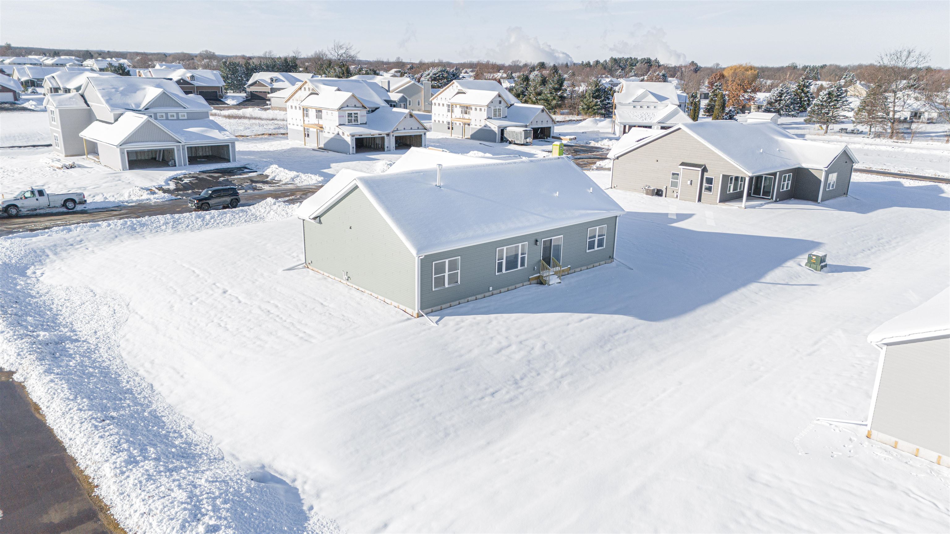 1833 East Kyle Beloit, WI 53511 - Photo 7 of 34