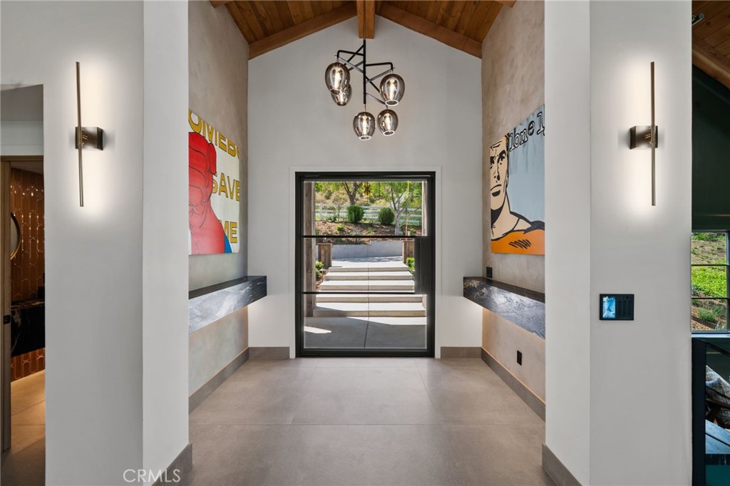 5510 Hoback Glen Road Hidden Hills, CA 91302 - Photo 3 of 60