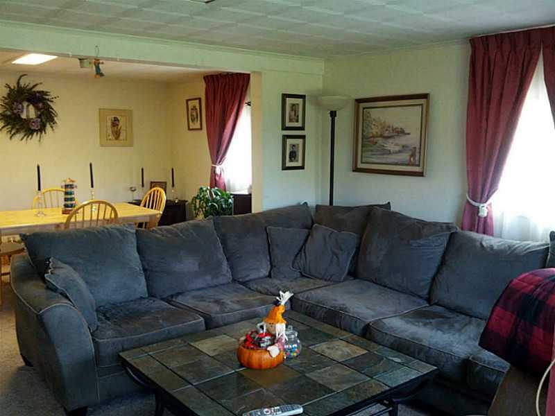 363 Taffy Run Road Rochester, PA 15074 - Photo 15 of 25 Living Room.