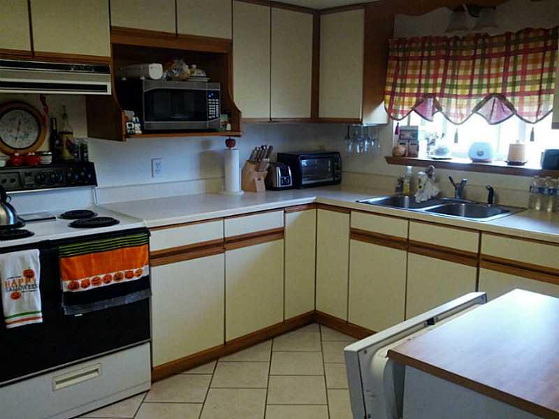 363 Taffy Run Road Rochester, PA 15074 - Photo 19 of 25 Kitchen.
