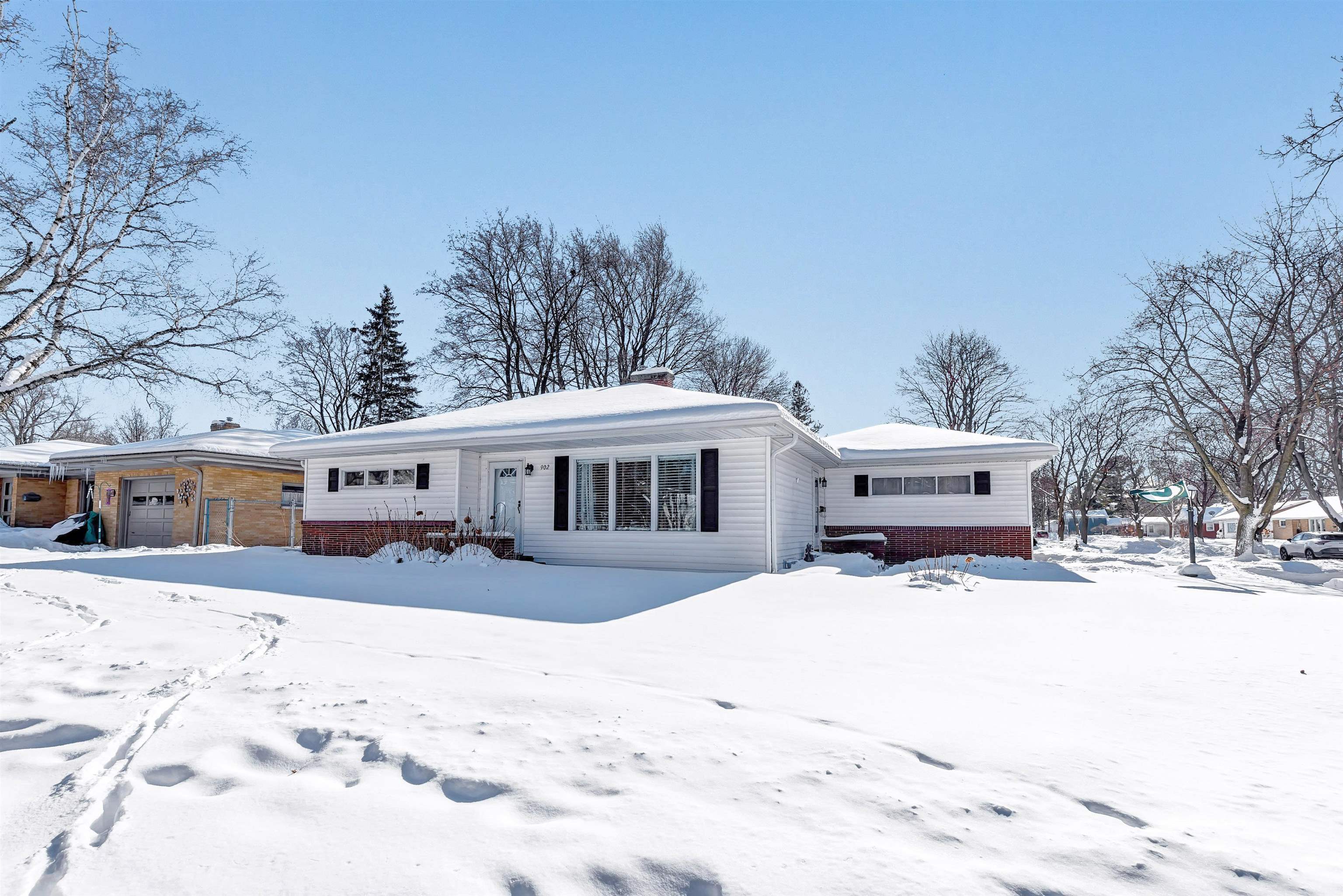902 Ridgeway Boulevard De Pere, WI 54115 - Photo 1 of 1 Gallery Image 1