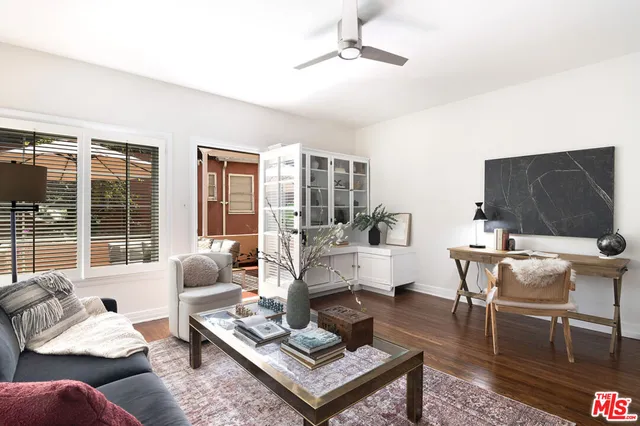 $2,200,000 | 2001 Holly Hill Terrace, Los Angeles, CA 90068