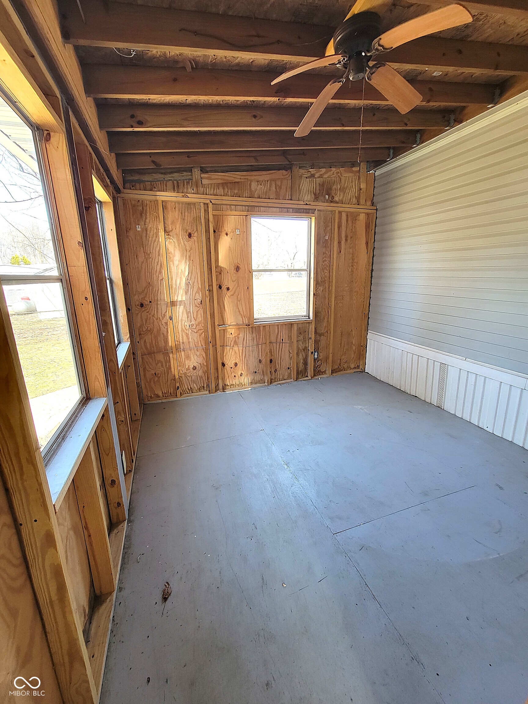 289 Bubble Loo Road Cloverdale, IN 46120 - Photo 9 of 36