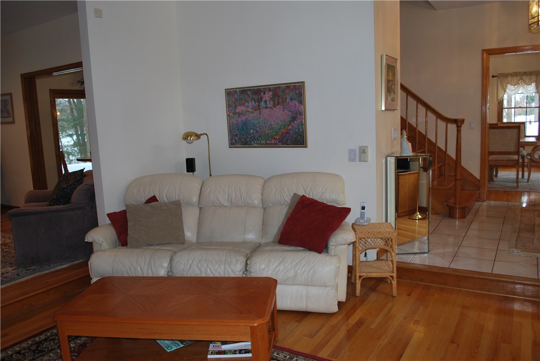 9 High Ridge Drive Lincoln, RI 02865 - Photo 17 of 30 Gallery Image 17