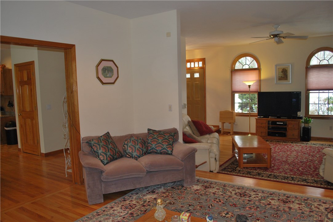 9 High Ridge Drive Lincoln, RI 02865 - Photo 19 of 30 Gallery Image 19