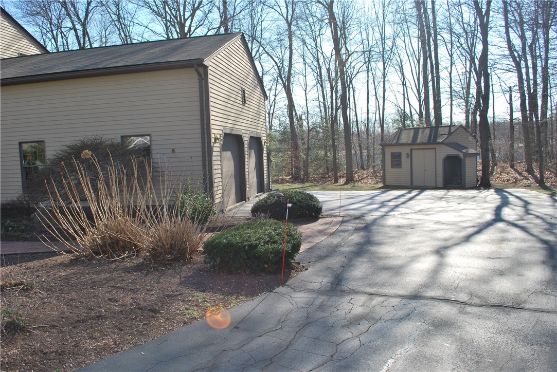 9 High Ridge Drive Lincoln, RI 02865 - Photo 5 of 30 Gallery Image 5