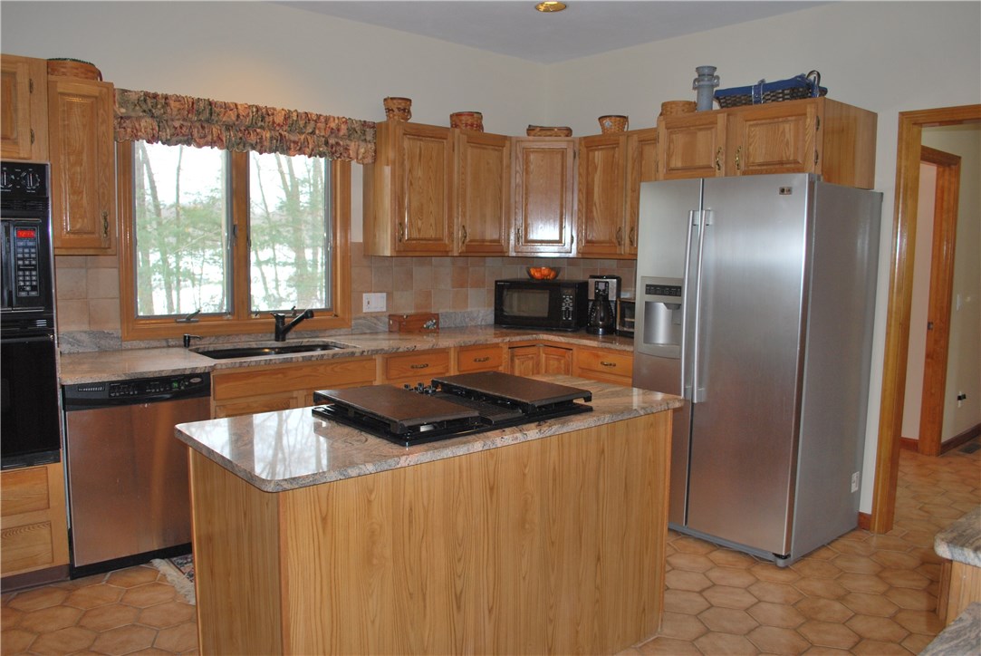 9 High Ridge Drive Lincoln, RI 02865 - Photo 8 of 30 Gallery Image 8