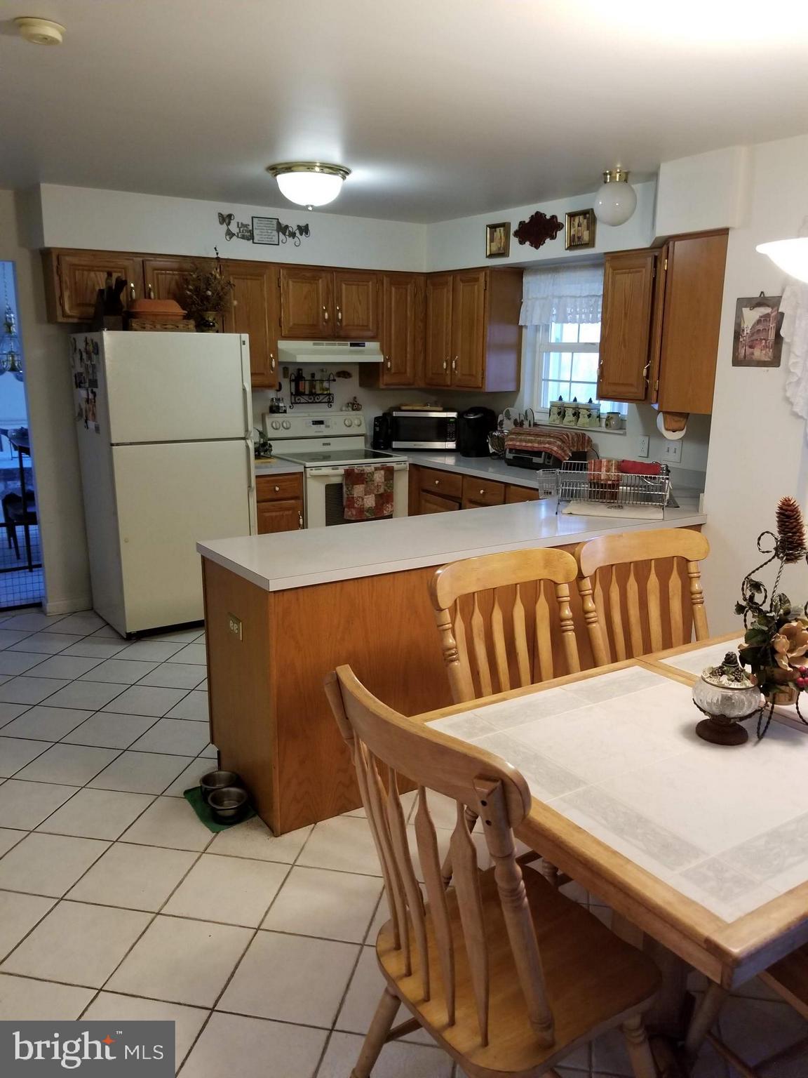 135 Ridgeview Drive Etters, PA 17319 - Photo 7 of 29 Gallery Image 7
