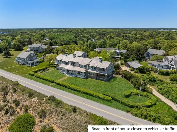 $8,900,000 | 150 East Chop Drive, Oak Bluffs, MA 02557