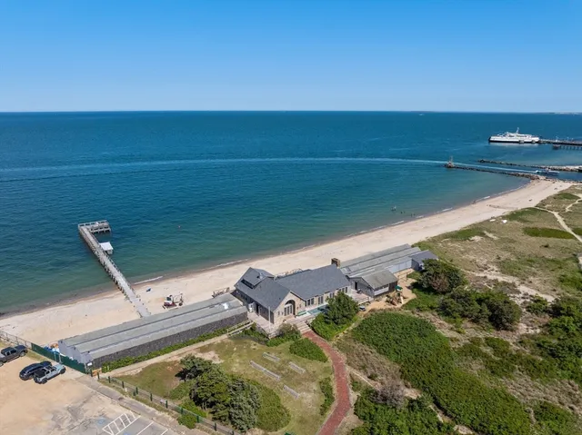 $8,900,000 | 150 East Chop Drive, Oak Bluffs, MA 02557