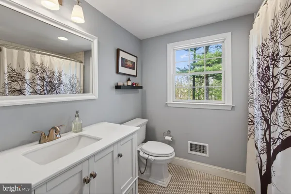 $850,000 | 21 Pine Drive, Chester Springs, PA 19425