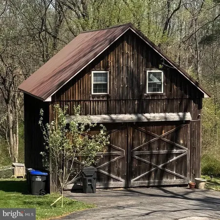 $850,000 | 21 Pine Drive, Chester Springs, PA 19425