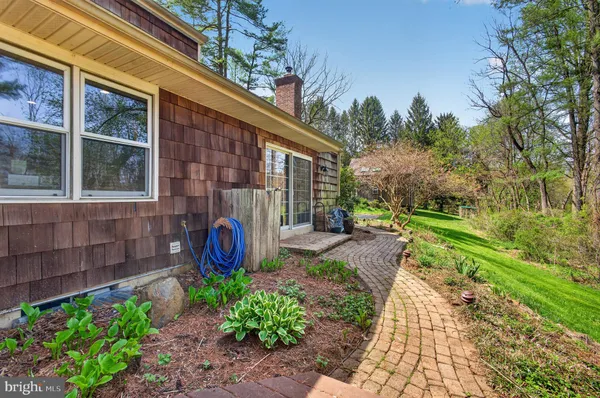 $850,000 | 21 Pine Drive, Chester Springs, PA 19425