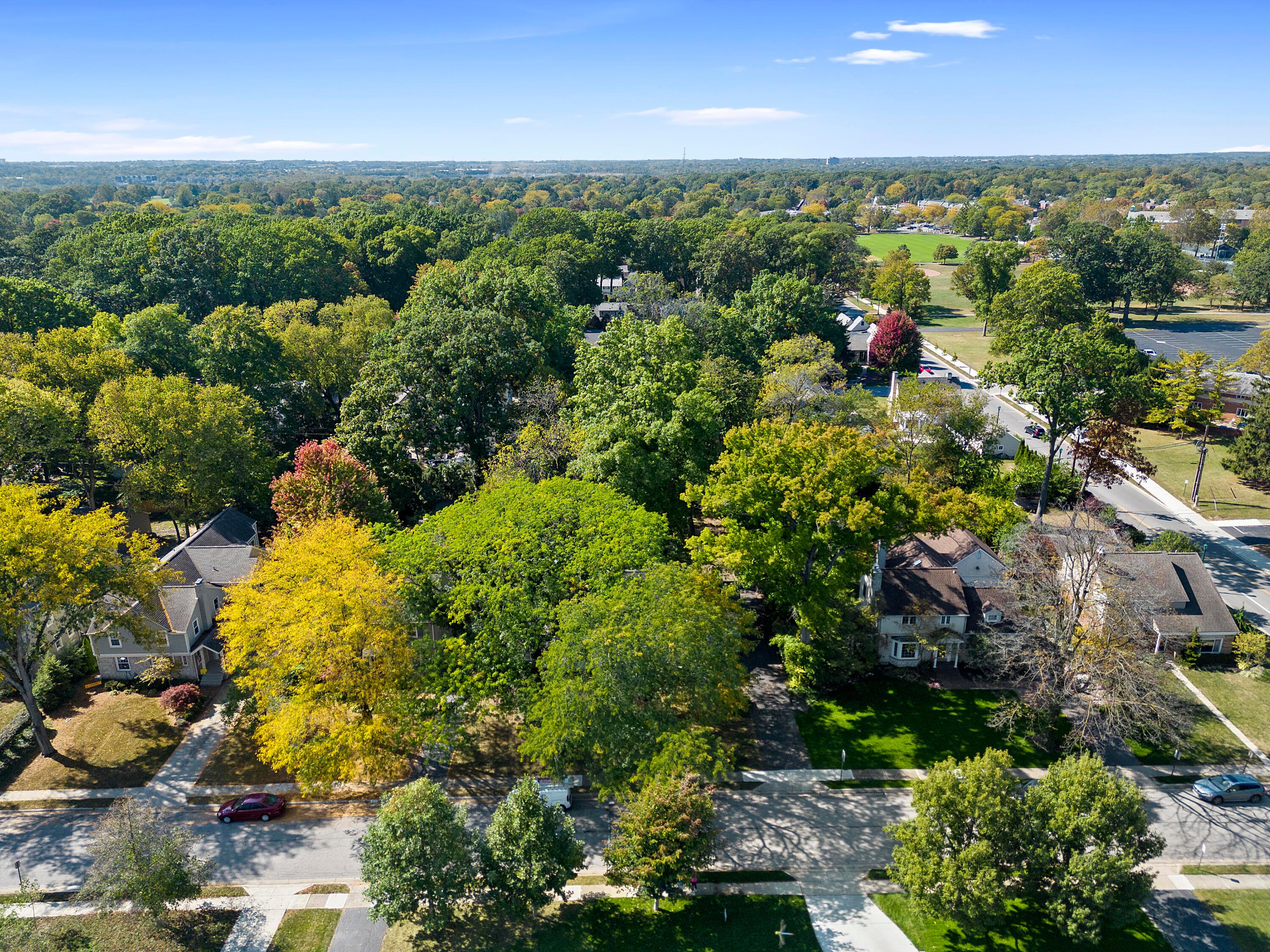 2685 Andover Road Columbus, OH 43221 - Photo 54 of 62 Drone