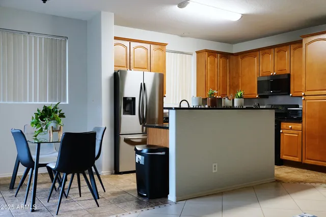 $3,500 | 9506 West Hazelwood Street, Phoenix, AZ 85037