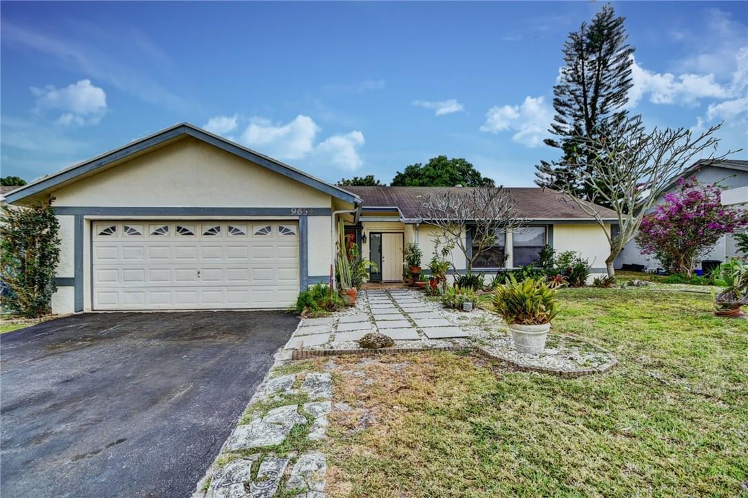 9654 Ohio Place Boca Raton, FL 33434 - Photo 1 of 26 Photo 1