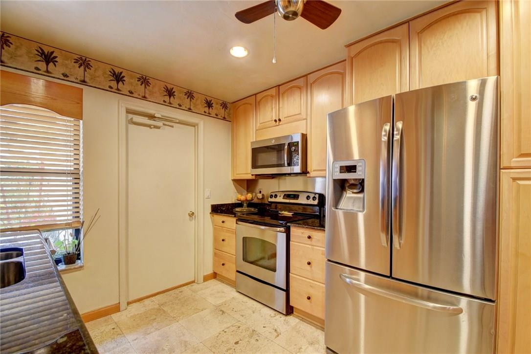 9654 Ohio Place Boca Raton, FL 33434 - Photo 12 of 26 Photo 12