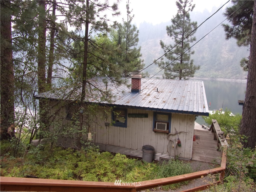 144 A Sinlahekin Road Conconully, WA 98819 - Photo 2 of 13