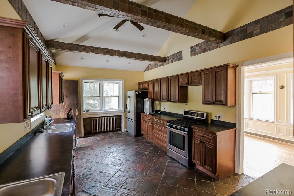 17535 Hamilton Road Highland Park, MI 48203 - Photo 75 of 96