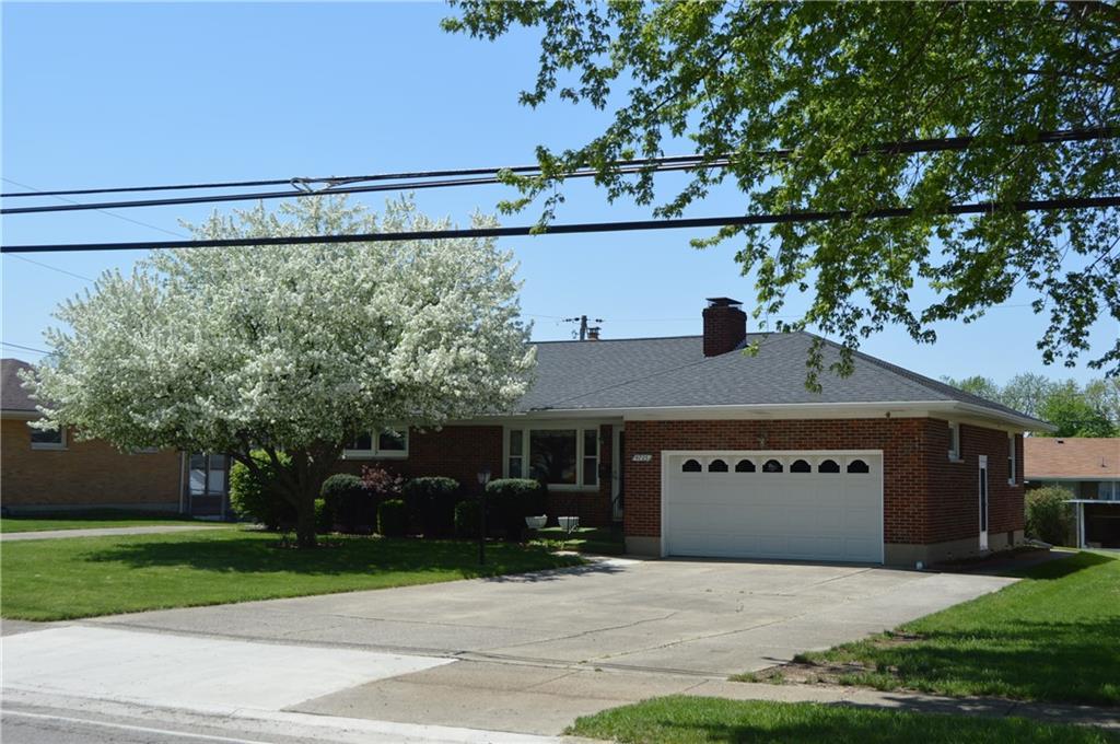 4725 Middle Urbana Road Springfield, OH 45503 - Photo 1 of 39