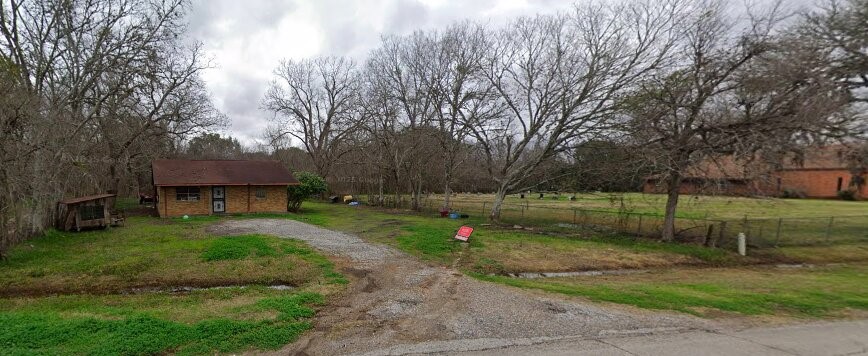 14127 FM 2759 Road Richmond, TX 77469 - Photo 6 of 7 a view of a backyard