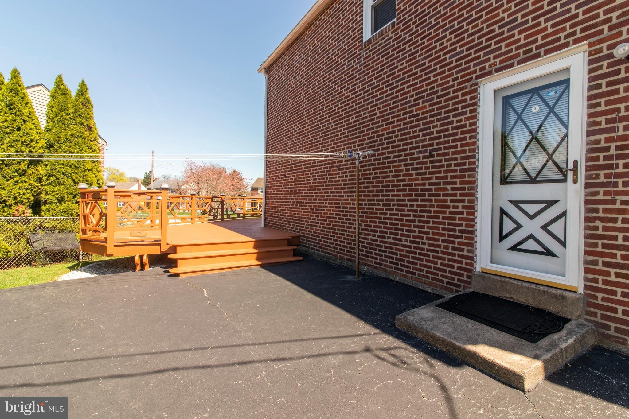 617 Dutton Circle Springfield, PA 19064 - Photo 11 of 36 Gallery Image 11