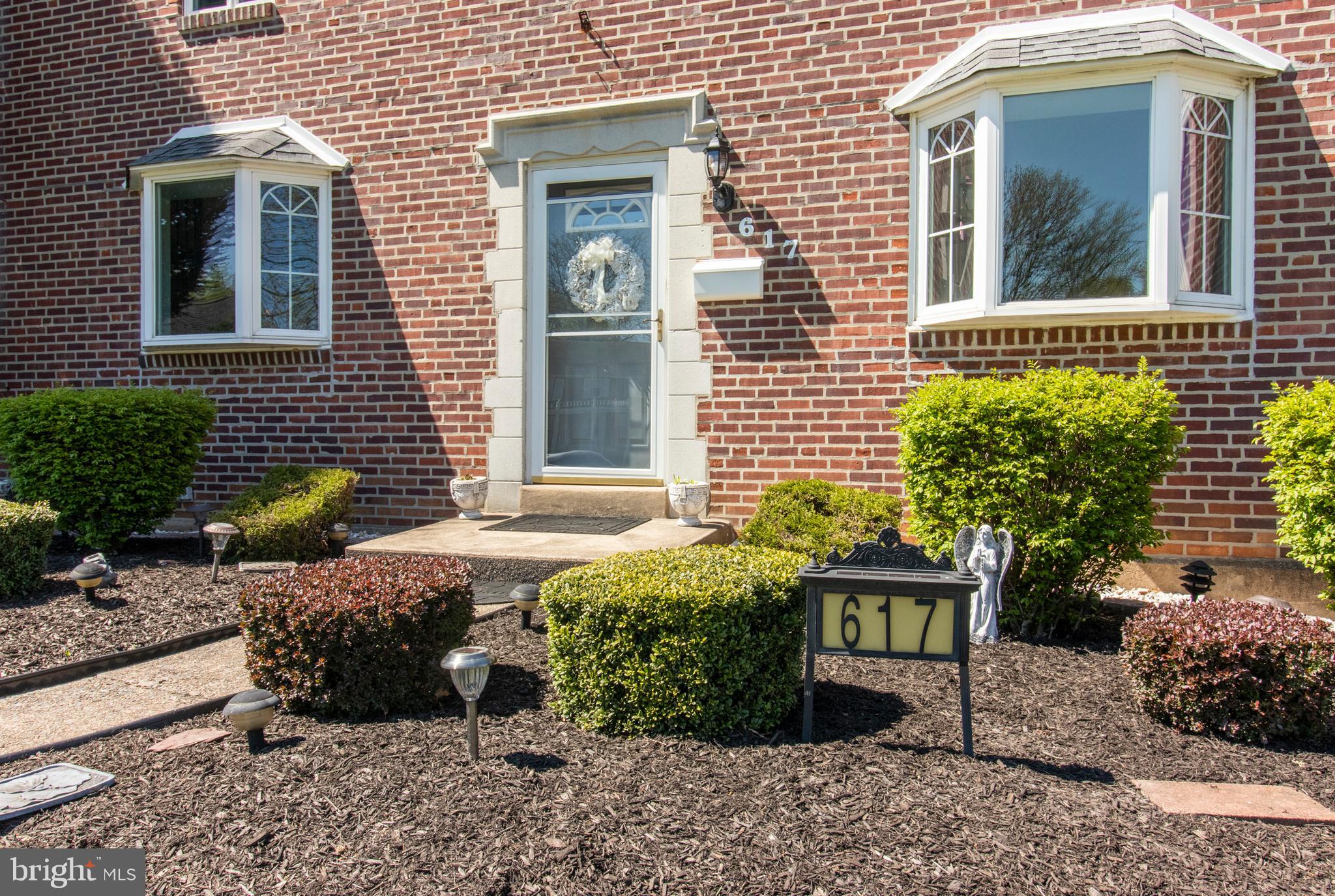 617 Dutton Circle Springfield, PA 19064 - Photo 4 of 36 Gallery Image 4