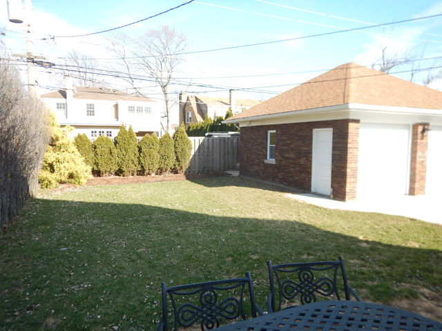 403 North Merrill Street Park Ridge, IL 60068 - Photo 3 of 25
