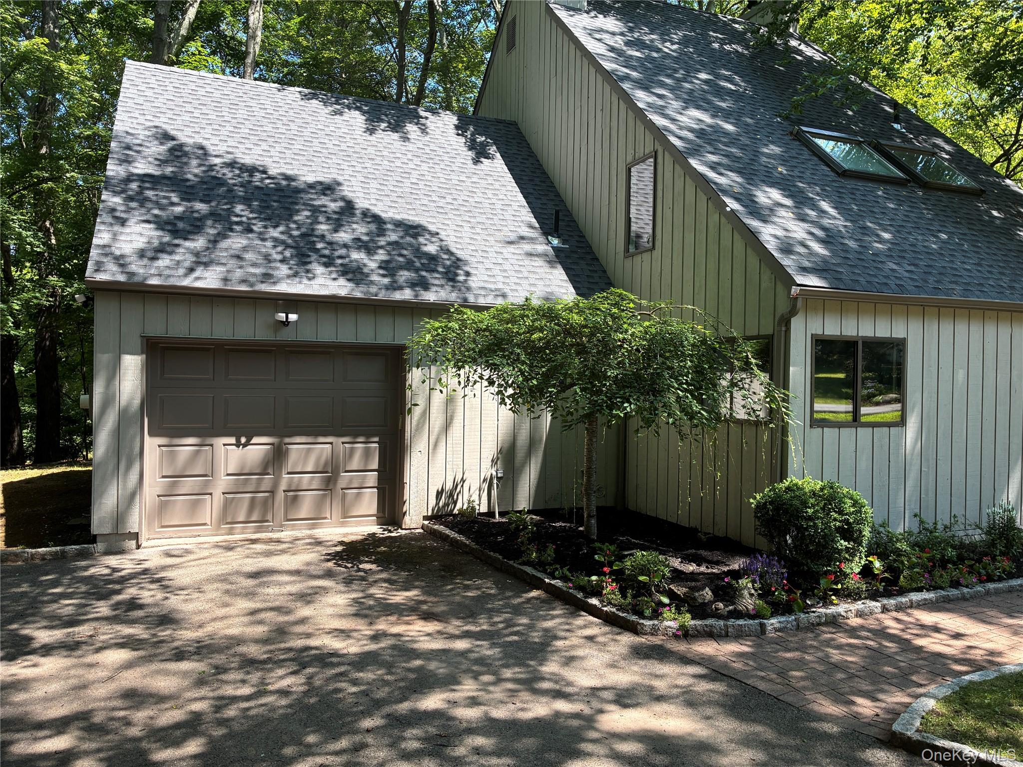69 Mitchell Road Somers, NY 10589 - Photo 2 of 22