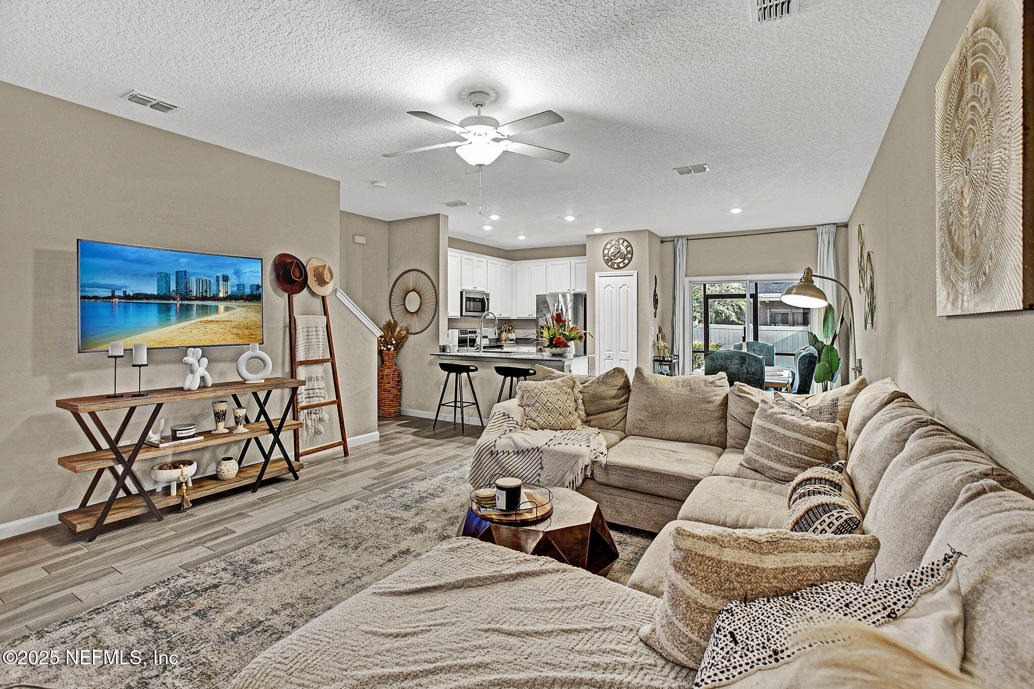 1311 Salt Ridge Avenue Jacksonville, FL 32218 - Photo 2 of 18 2-web-or-mls-IMG_0190